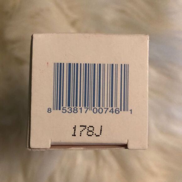 FARSÁLI Privé - Quench Moisture Replenishing Serum New in Box - Picture 10 of 11